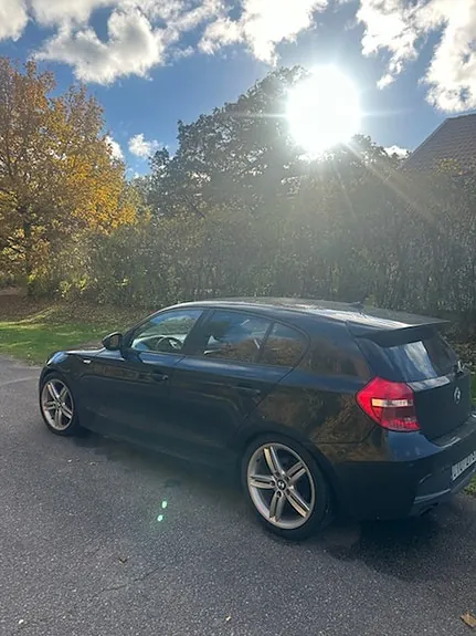 BMW 120I 2010 photo 2