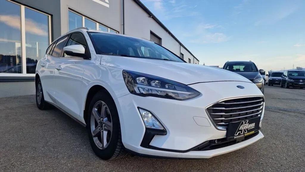 Ford Focus 2019 photo 3