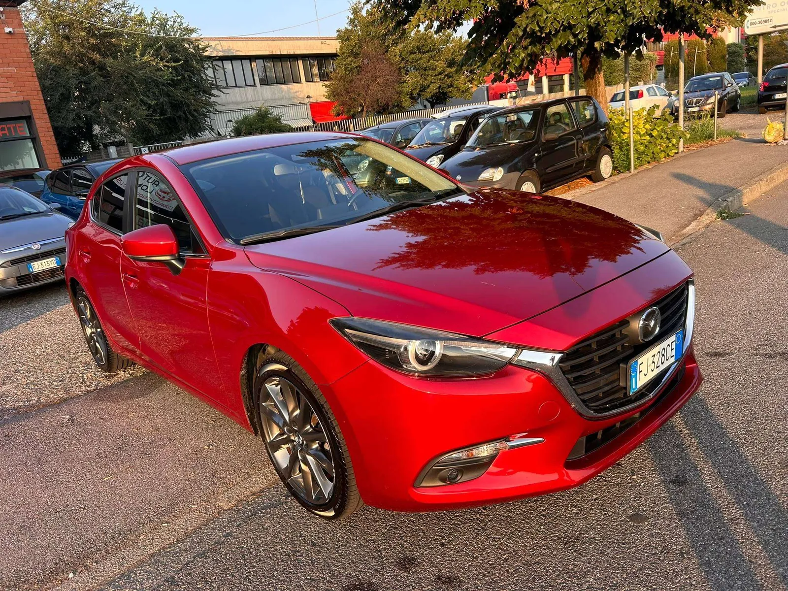 Mazda 3 2017 photo 3