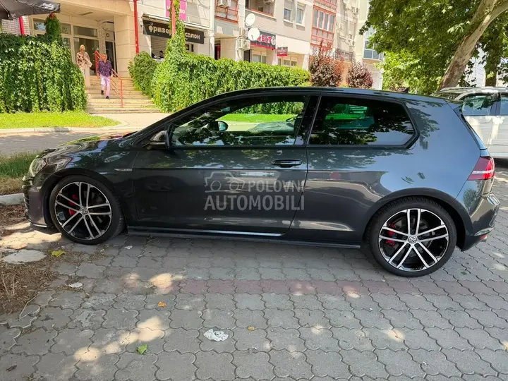 Volkswagen Golf 7 2014 photo 3