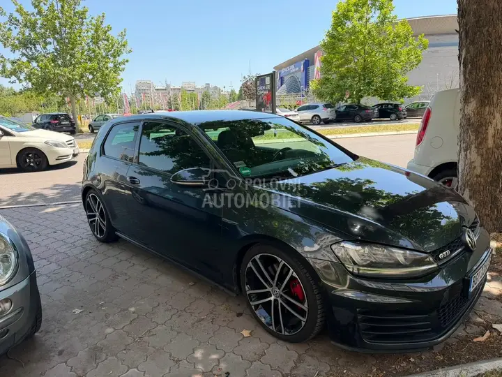 Volkswagen Golf 7