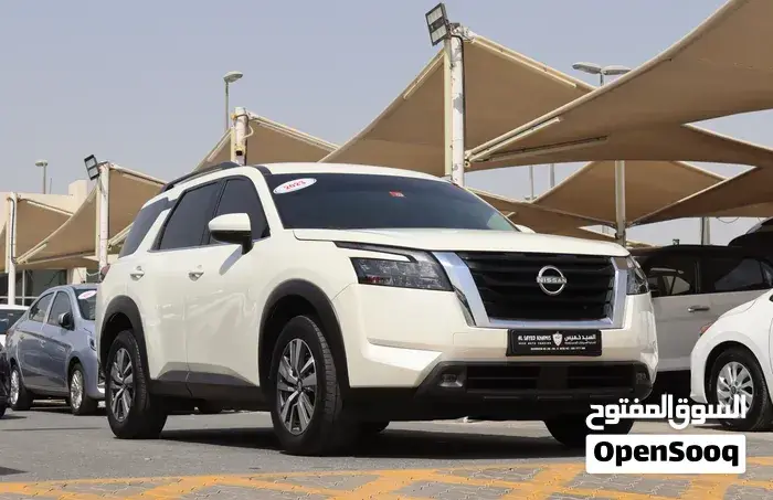 Nissan Pathfinder 2023 photo 3
