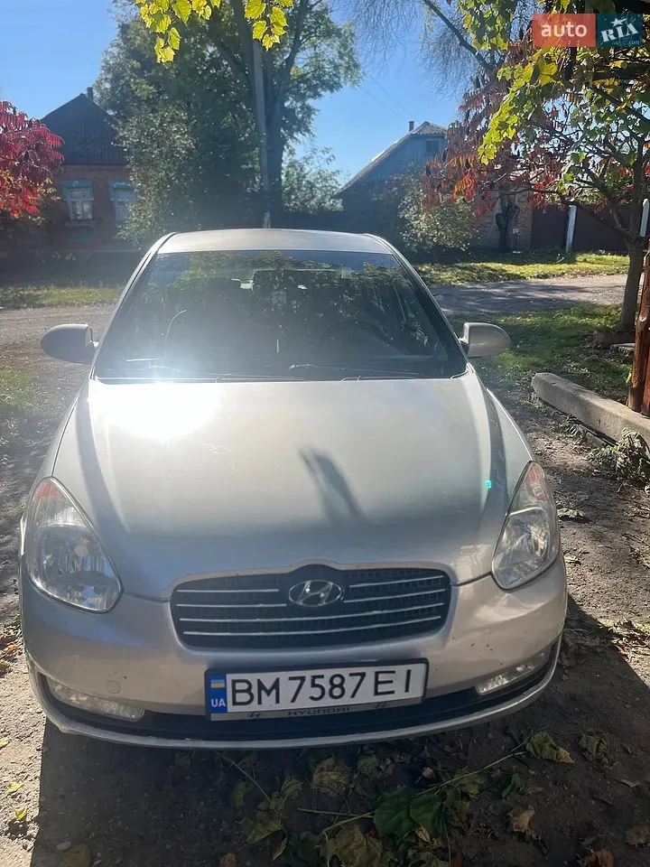 Hyundai Accent