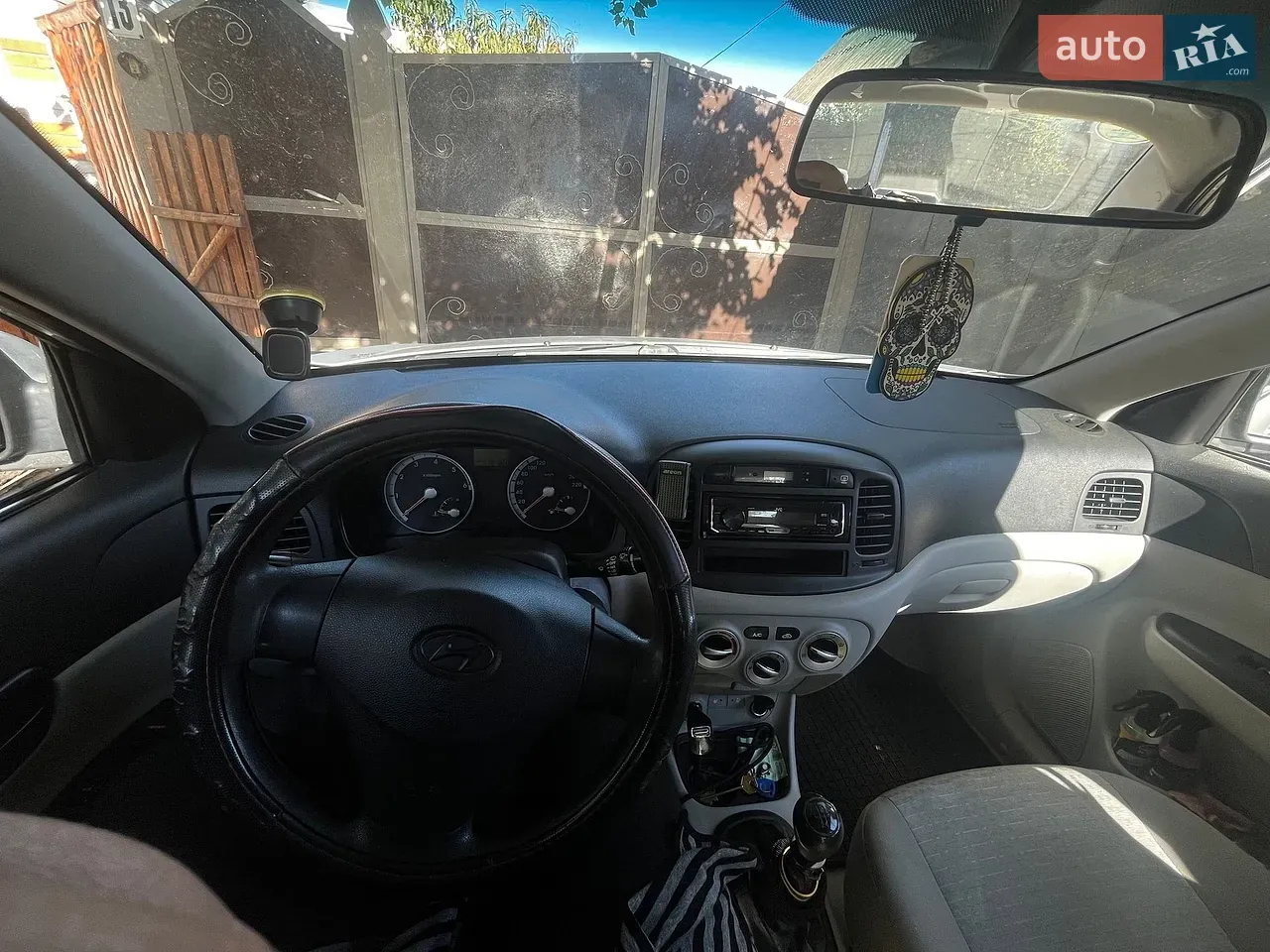 Hyundai Accent 2008 photo 3