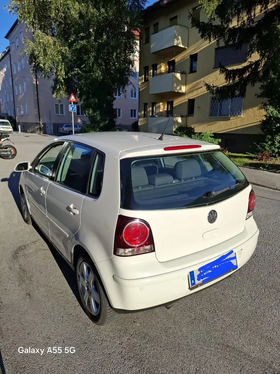 Volkswagen Polo 2008 photo 3