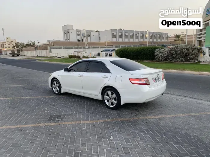 Toyota Camry 2011 photo 2