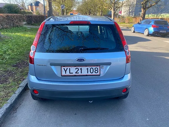 Ford Fiesta 2006 photo 4