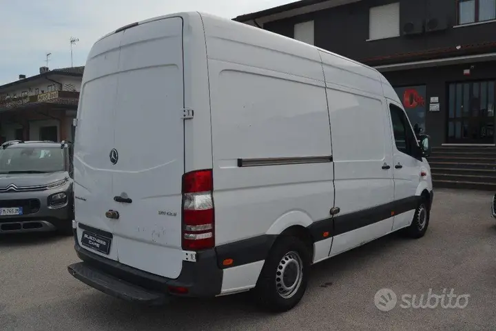 Mercedes-Benz Sprinter 2017 photo 2