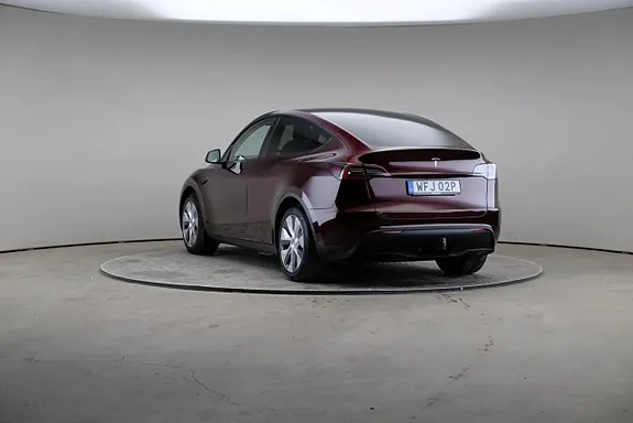 Tesla Model Y 2023 photo 2