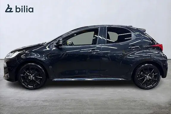 Toyota Yaris 2023 photo 3