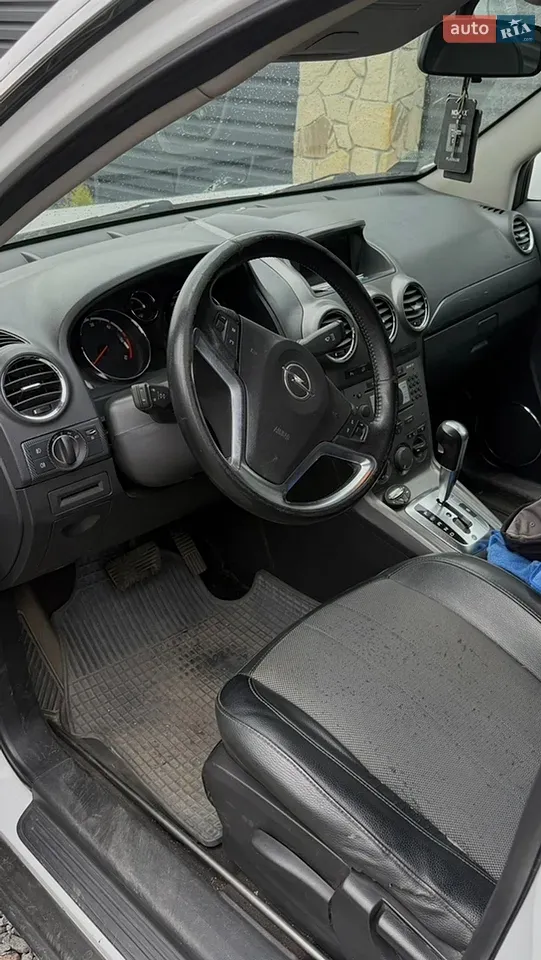 Opel Antara 2009 photo 5