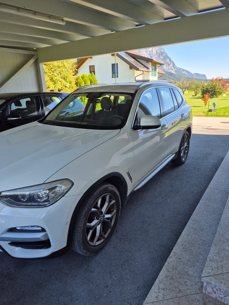 BMW X3 2019 photo 2