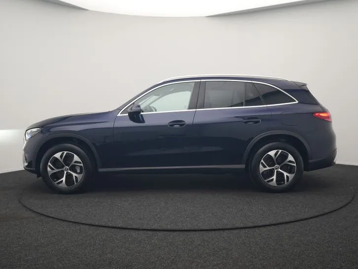 Mercedes-Benz Glc 300E 2023 photo 2