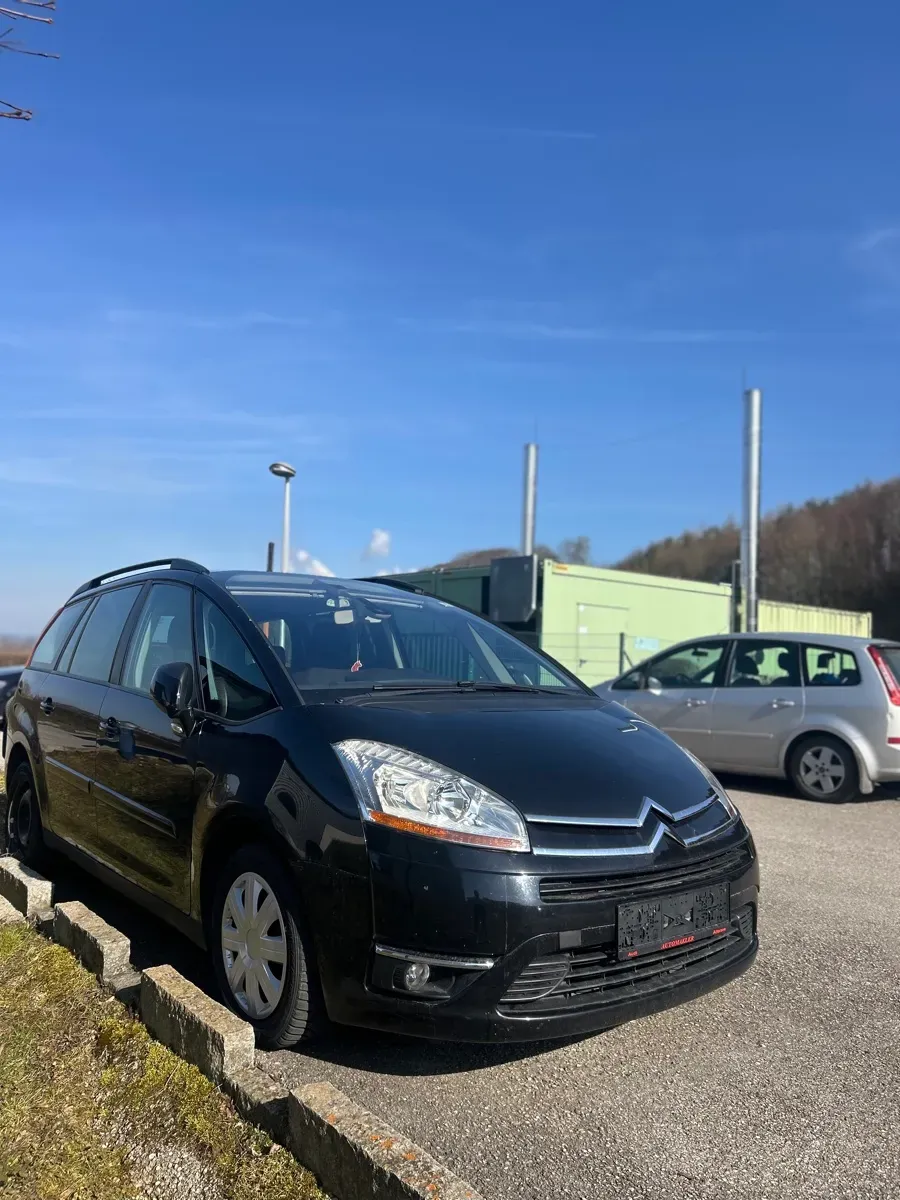 Citroen C4 Picasso 2009 photo 2
