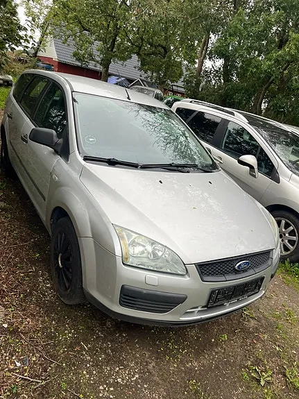 Ford Focus 2005 photo 2