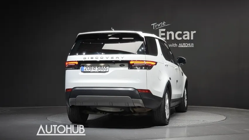 Land Rover Discovery5 2020 photo 4