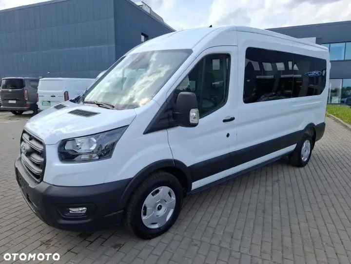 Ford Transit 2026 photo 3