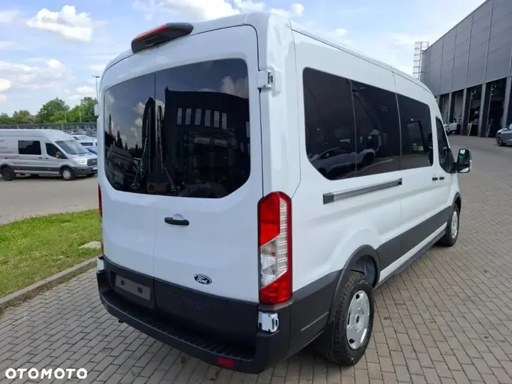 Ford Transit 2026 photo 5