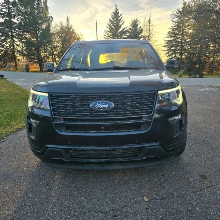 Ford Explorer 2018 photo 2