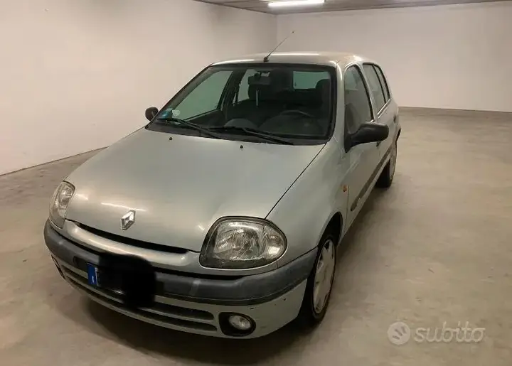 Renault Clio 1999 photo 3