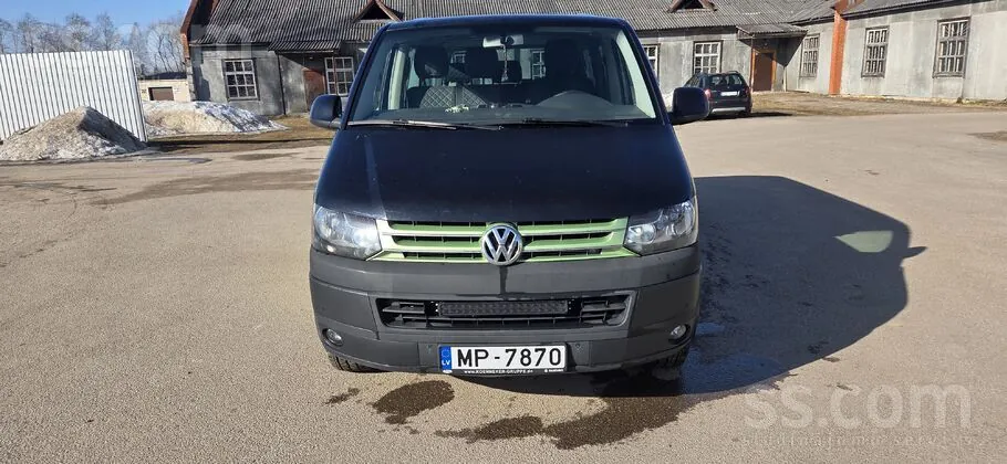 Volkswagen Caravelle 2014 photo 2