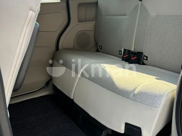 Nissan Roox 2024 photo 5