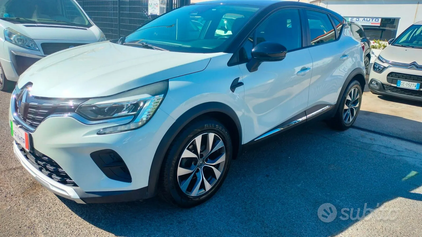 Renault Captur 2020 photo 2