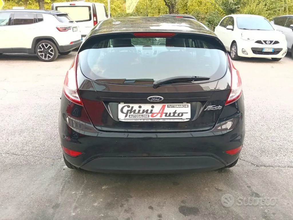 Ford Fiesta 2013 photo 4