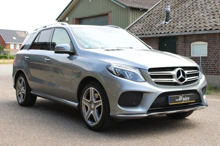 Mercedes-Benz Gle 2016 photo 2