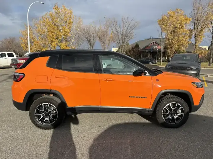 Jeep Compass 2026 photo 3