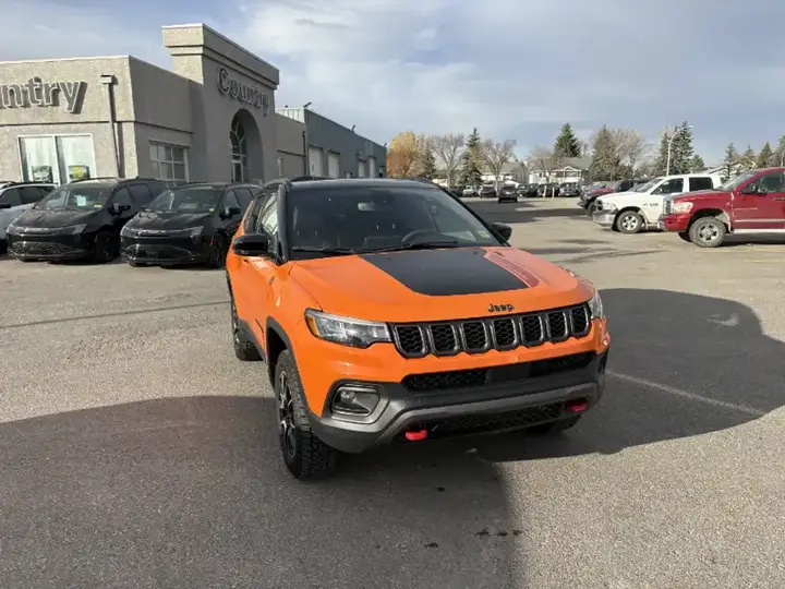Jeep Compass 2026 photo 2