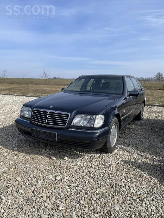 Mercedes-Benz S320