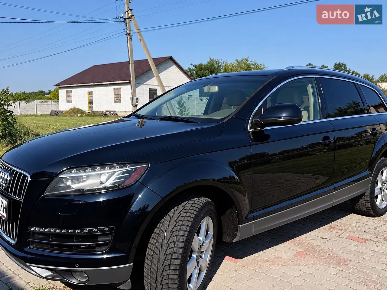 Audi Q7 2011 photo 4