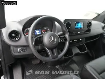 Mercedes-Benz Sprinter 2023 photo 3