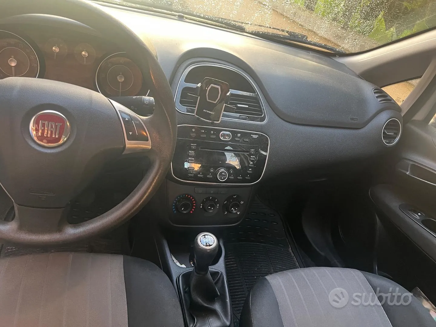 Fiat Punto 2017 photo 5