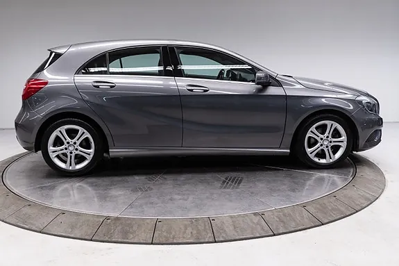 Mercedes-Benz A180 2014 photo 5