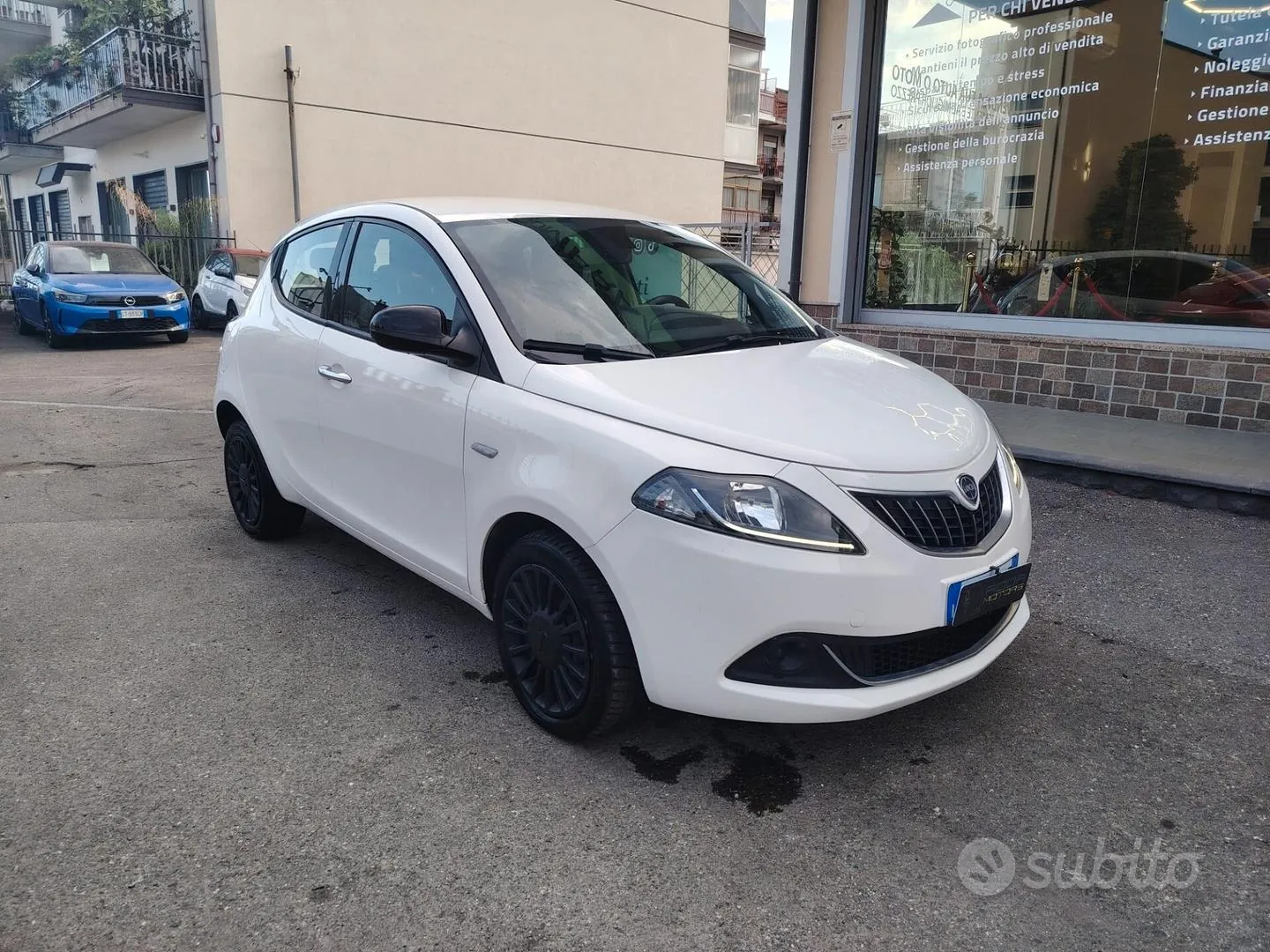 Lancia Ypsilon