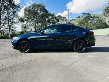Mazda Axela 2015 photo 5