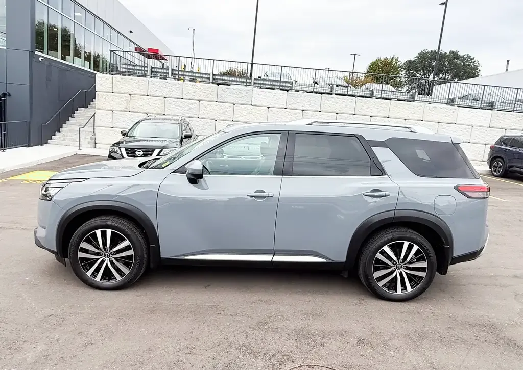 Nissan Pathfinder 2024 photo 5