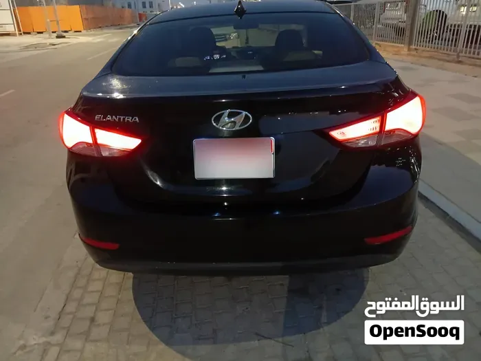 Hyundai Elantra 2015 photo 3