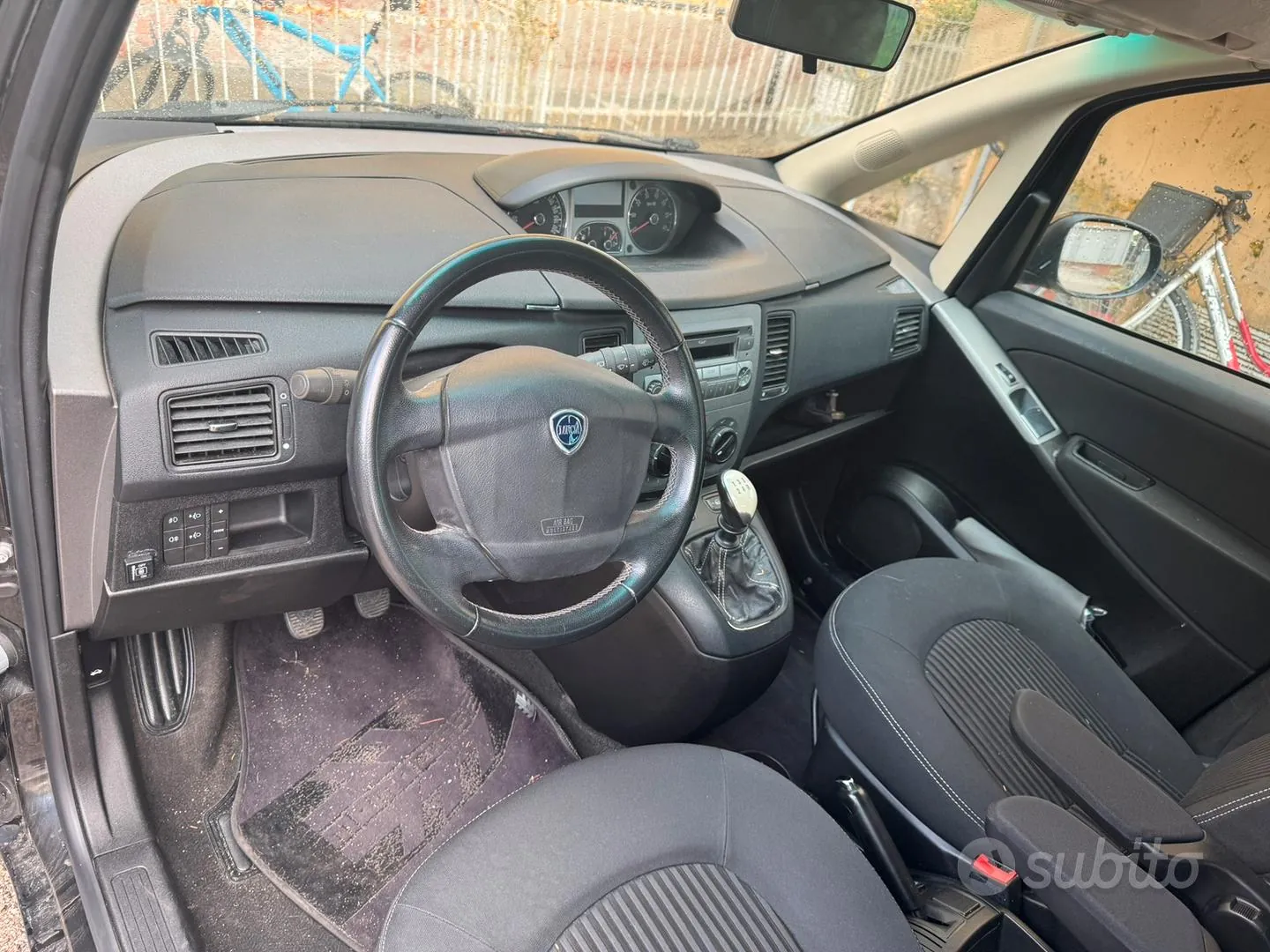 Lancia Musa 2009 photo 2