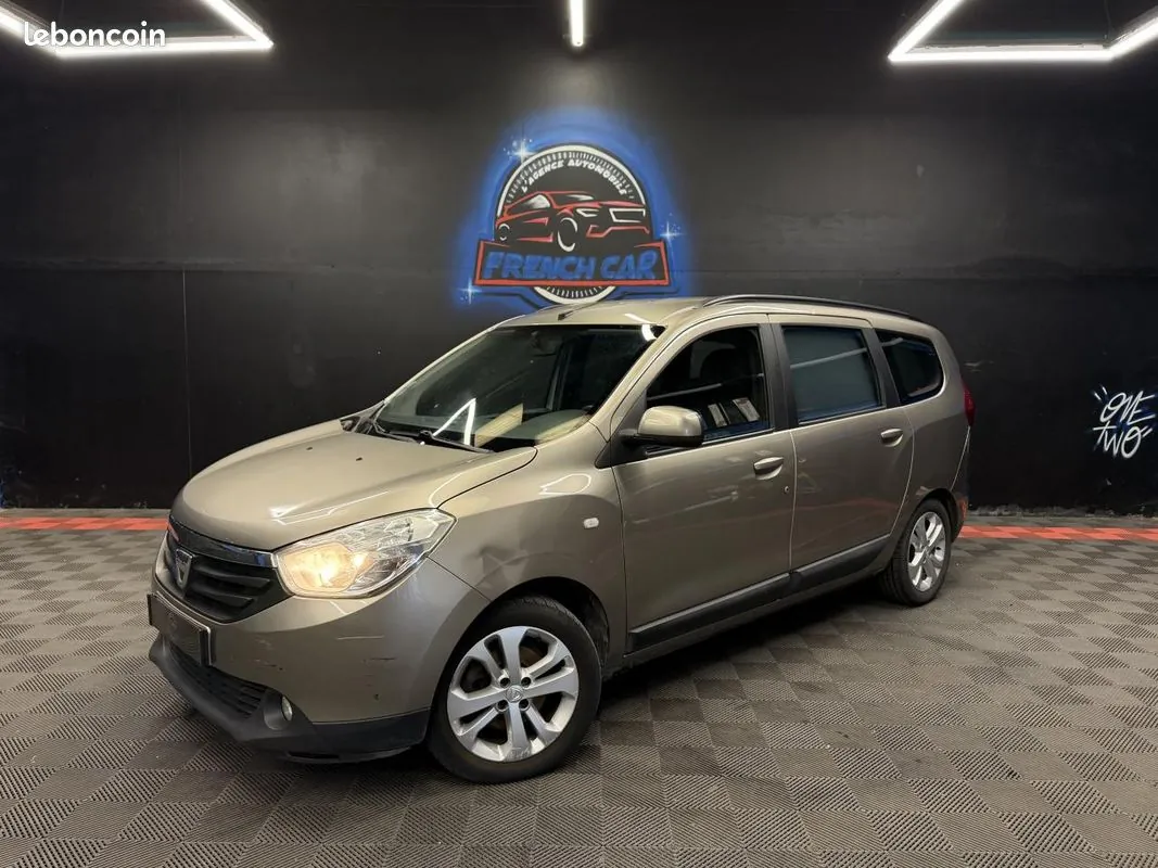Dacia Lodgy 2013 photo 2