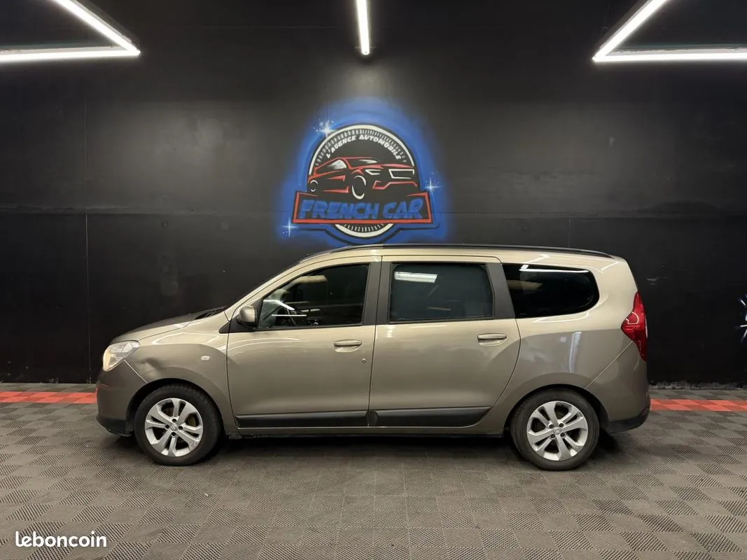 Dacia Lodgy 2013 photo 4