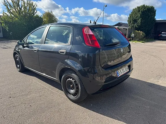 Fiat Punto 2006 photo 3