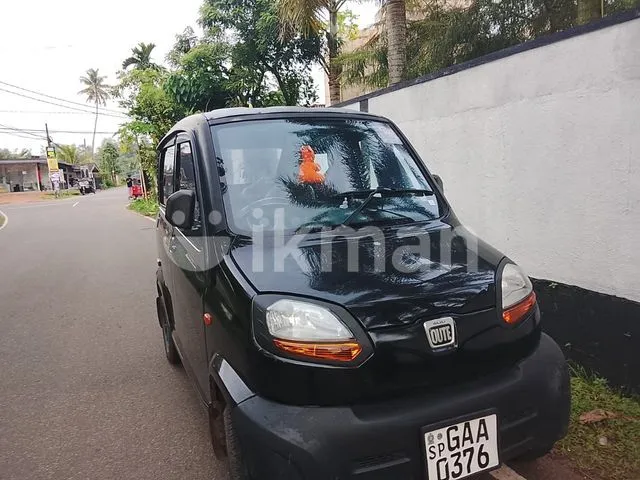 Bajaj Qute
