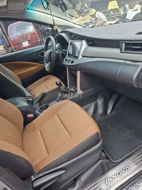 Toyota Innova 2019 photo 3