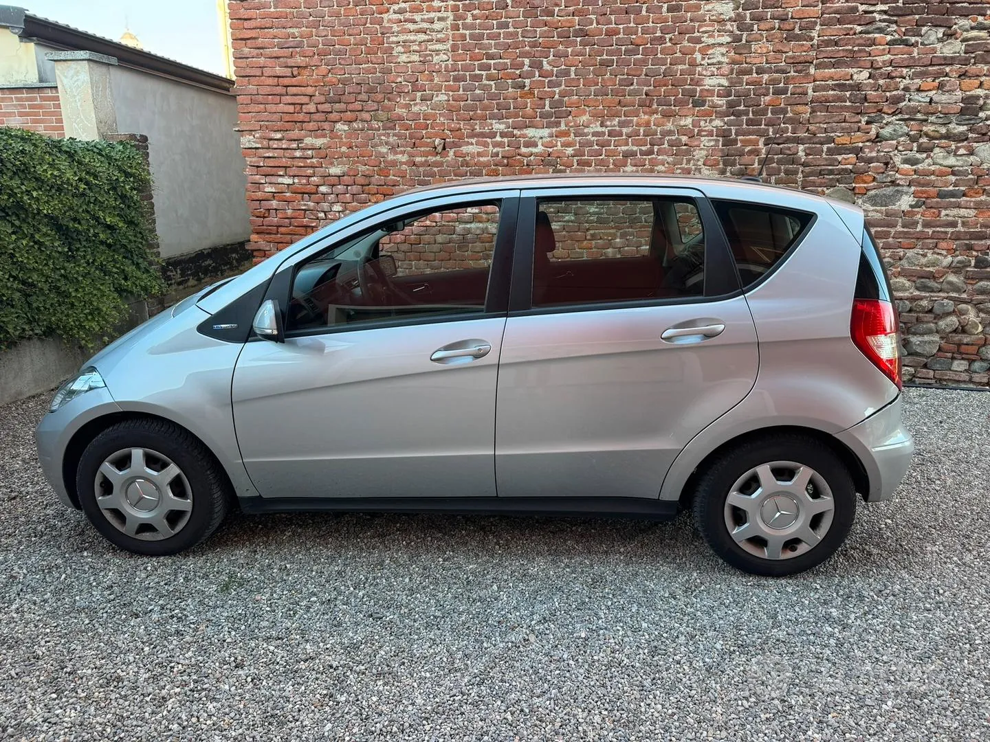 Mercedes-Benz A-Class 2009 photo 4