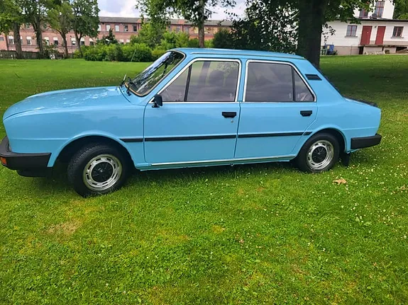 Skoda 120 1982 photo 5