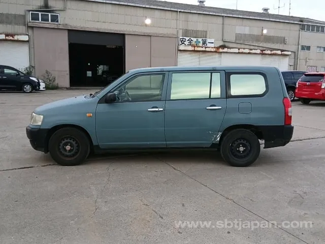 Toyota Probox 2013 photo 4