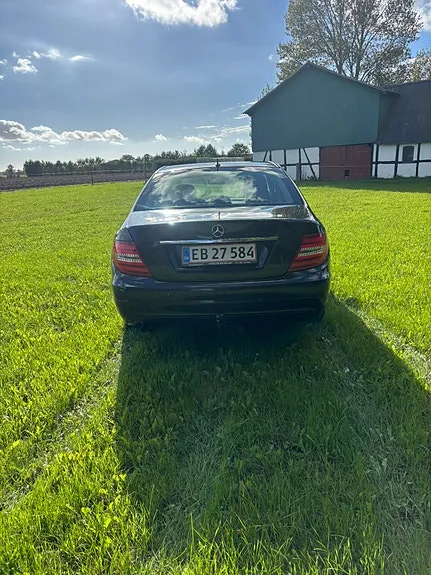 Mercedes-Benz C180 2013 photo 5